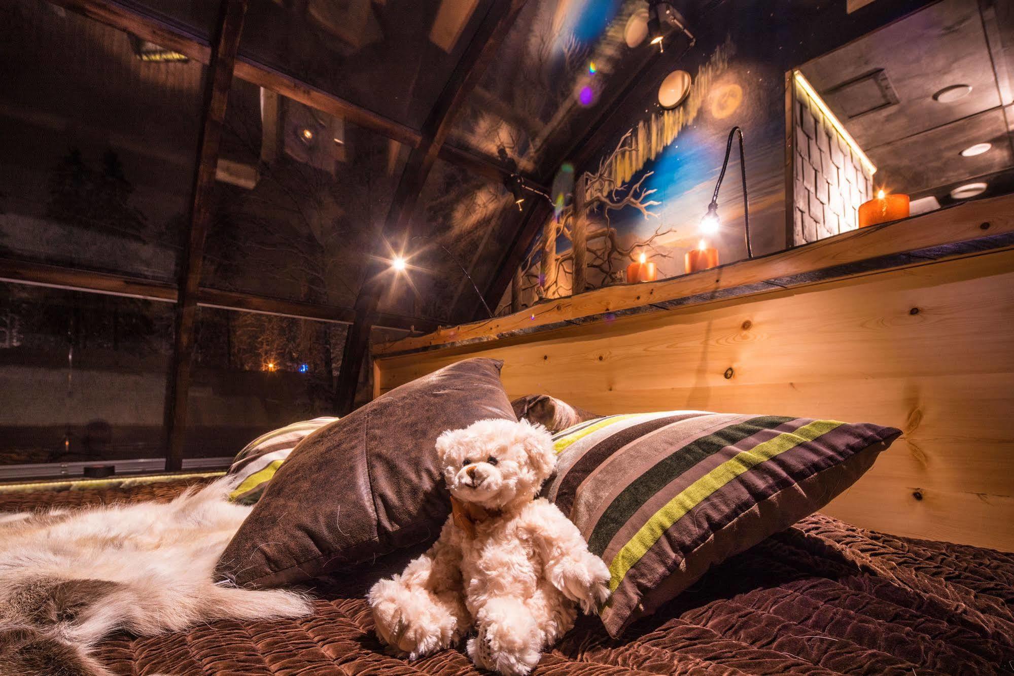 Lapland Northern Lights Hotel Ilveslinna Ranua Esterno foto